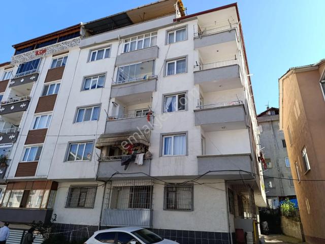 Gölcük, Kocaeli içerisinde satılık mülk