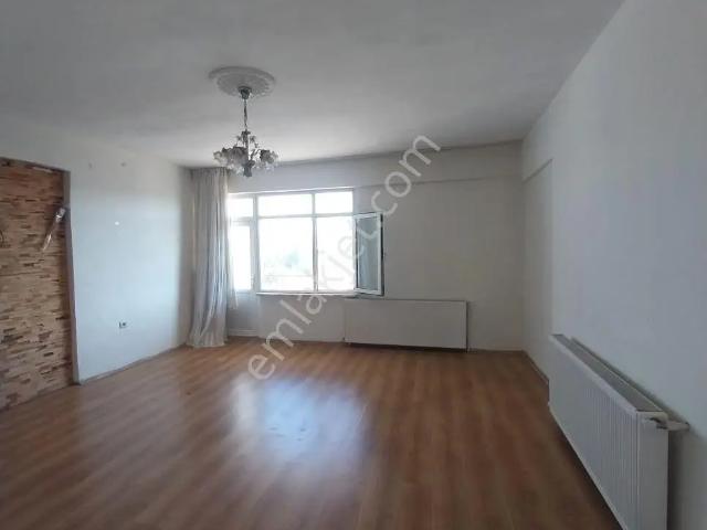 Gölcük, Kocaeli içerisinde kiralık mülk