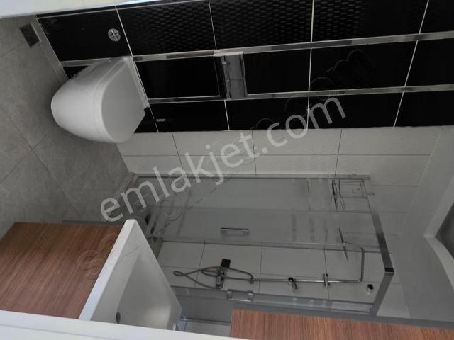 İzmit, Kocaeli içerisinde kiralık mülk