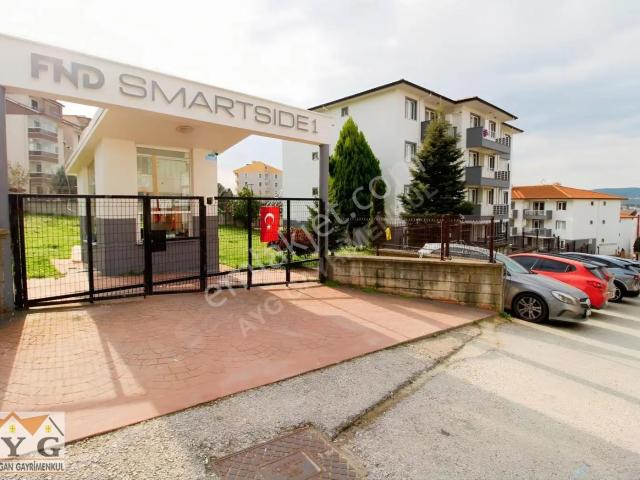 İzmit, Kocaeli içerisinde satılık mülk