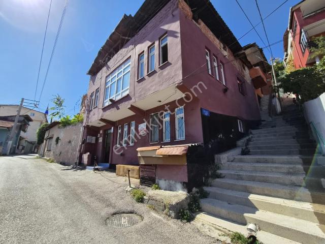 İzmit, Kocaeli içerisinde satılık Villa