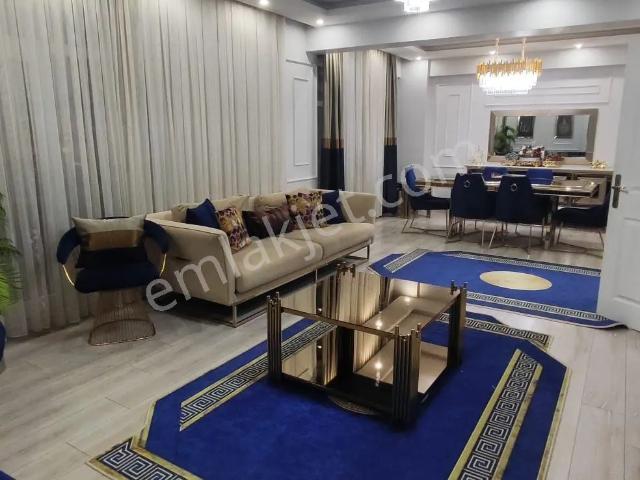İzmit, Kocaeli içerisinde satılık mülk