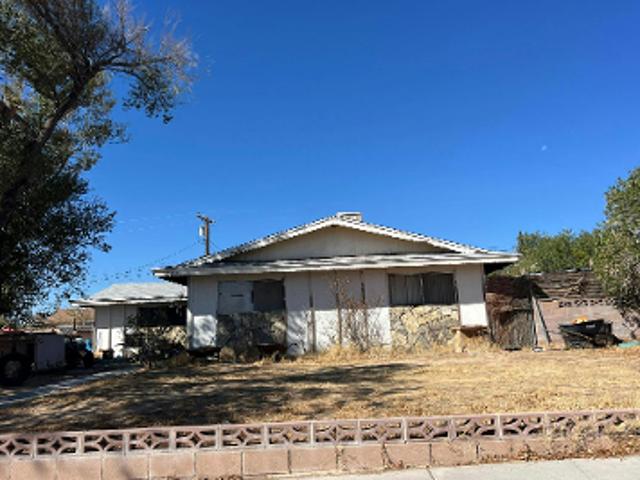 House for sale in Mojave, Kern County