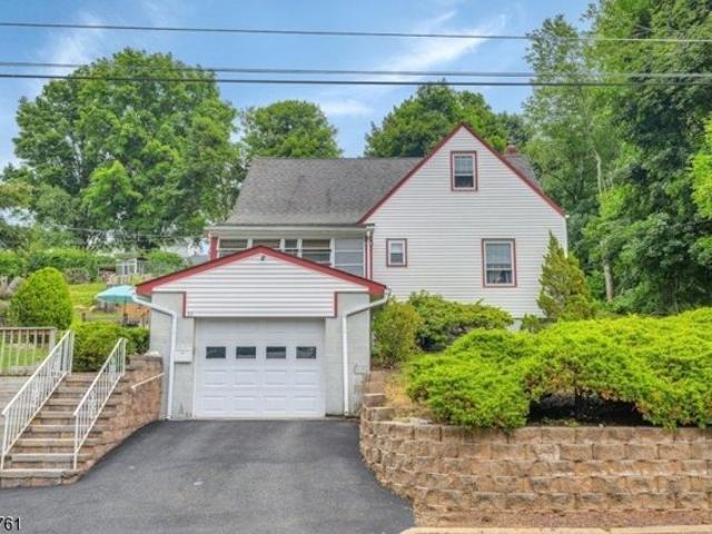 House for sale in Netcong, New Jersey
