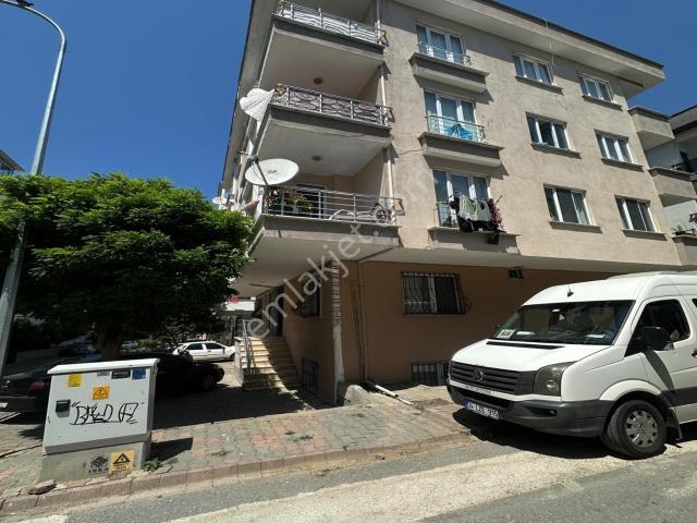 İnönü Mahallesi, Sancaktepe içerisinde kiralık mülk