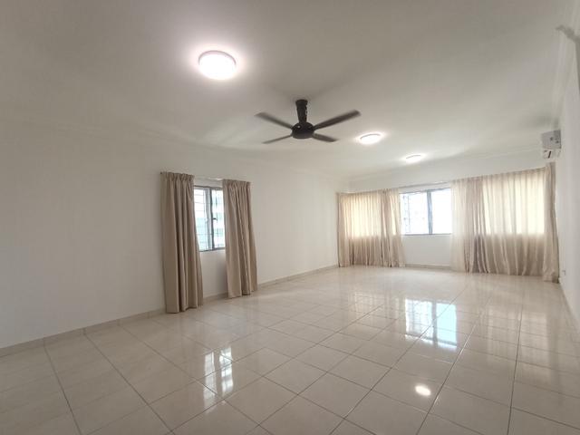 Condominium for sale in Petaling, Subang Jaya
