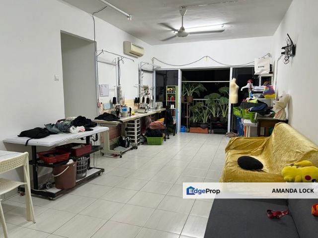 Condominium for sale in Petaling, Subang Jaya