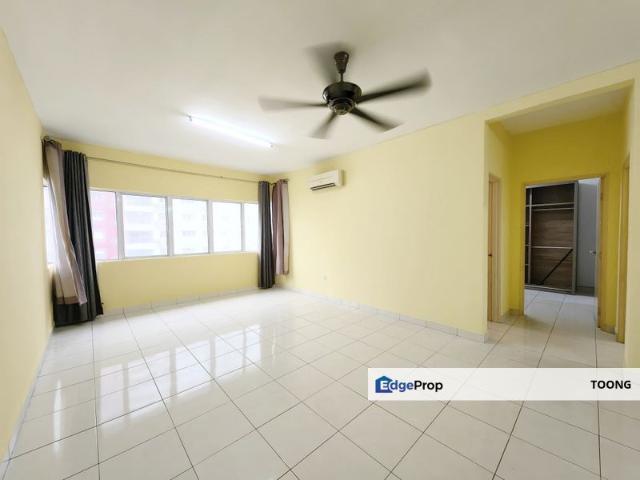 Condominium for sale in Petaling, Subang Jaya