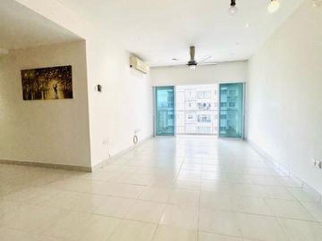Serviced Residence for sale in Petaling, Subang Jaya