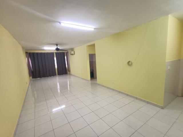 Condominium for sale in Petaling, Subang Jaya