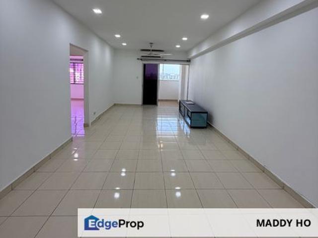 Condominium for sale in Petaling, Subang Jaya