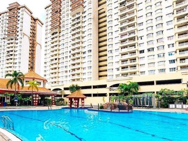 Condominium for sale in Petaling, Subang Jaya