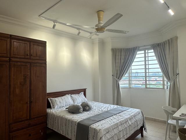 Room for rent in Petaling, Subang Jaya