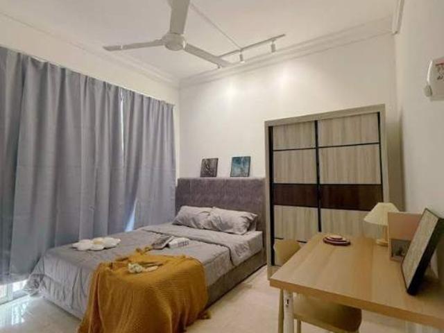 Room for rent in Koi Tropika Condominium, Majlis Bandaraya Subang Jaya