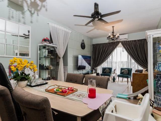 Condominium for sale in Petaling, Subang Jaya