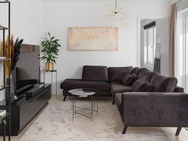 Bostad till salu i Bro, Stockholm