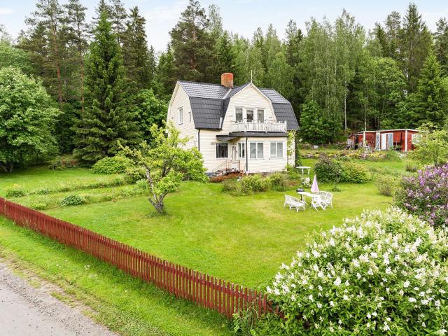Villa till salu i Ocklebo, Gävleborg