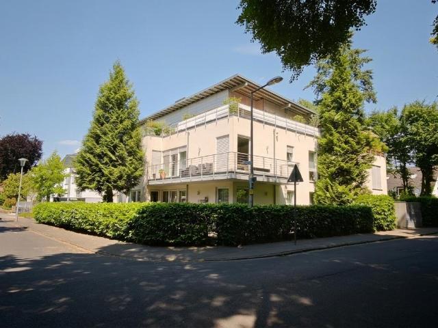Wohnung kaufen in Lindenthal, Köln