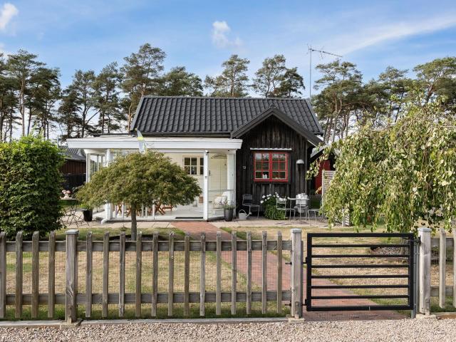 Hus till salu i Halmstad, Halland