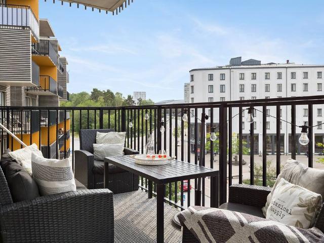 Bostad till salu i Solna, Stockholm