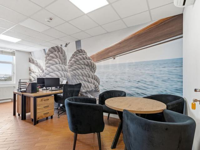 Biuro na sprzedaż w Gdynia, Pomorskie