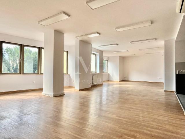Biuro na sprzedaż w Warszawa, Mazowieckie