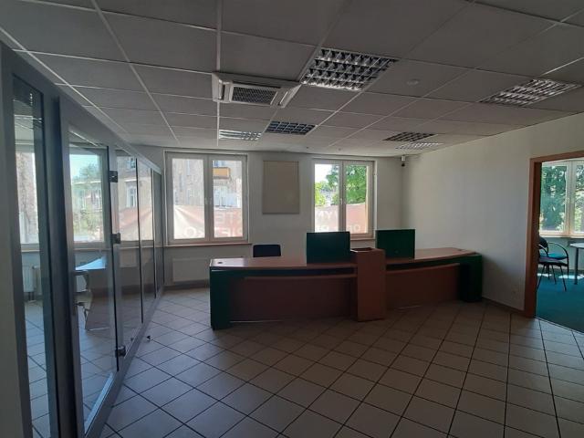 Biuro do wynajęcia w Zatorze, Jelenia Góra