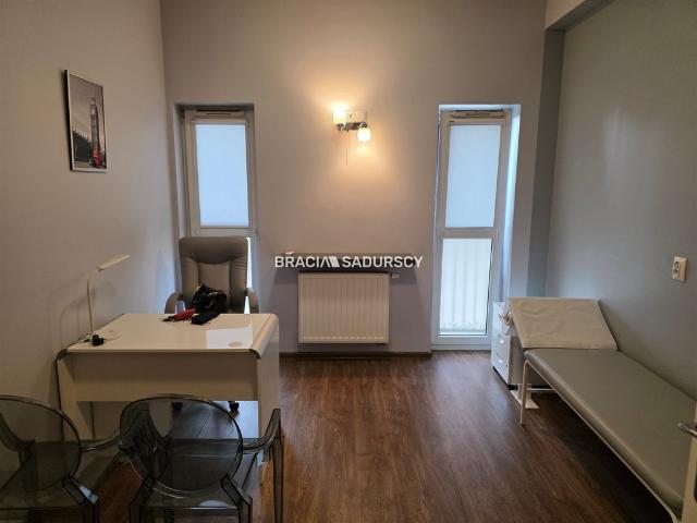 Biuro do wynajęcia w Żabiniec, Kraków