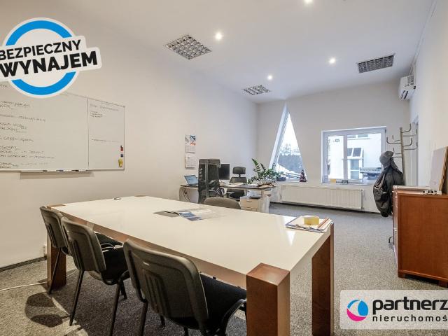 Biuro do wynajęcia w Reda, Pomorskie