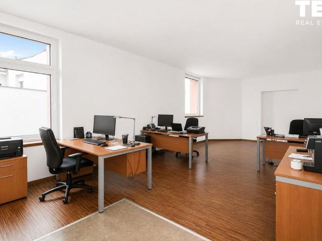 Biuro do wynajęcia w Tarnowskie Góry, Śląskie