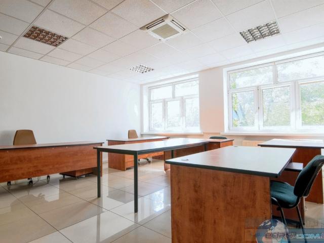 Biuro do wynajęcia w Stare Winogrady, Poznań