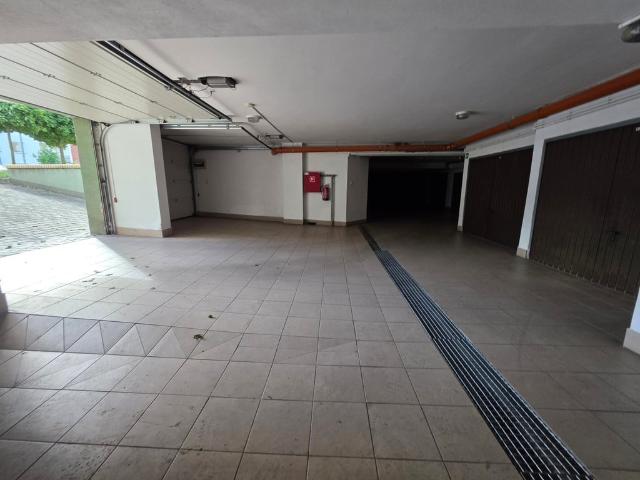 Garaż na sprzedaż w Świdnica, Dolnośląskie