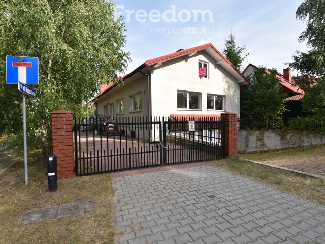Mieszkanie na sprzedaż w Piaski Henryków, Ostrowiec Świętokrzyski