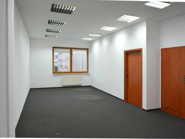Biuro na sprzedaż w Kielce, Świętokrzyskie
