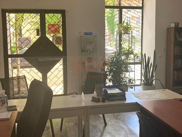 Biuro na sprzedaż w Łódź, Łódzkie