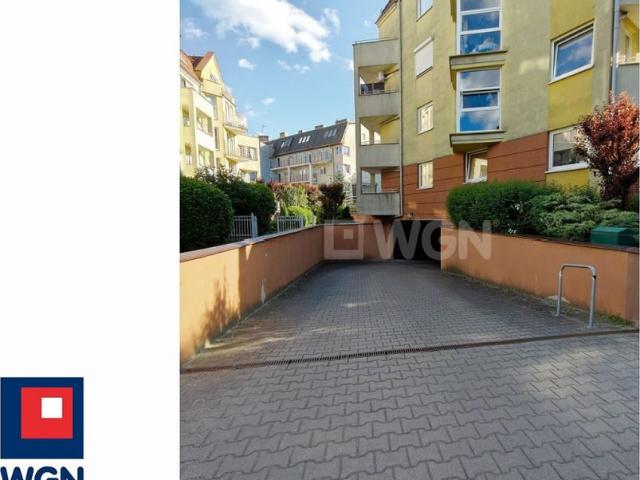 Garaż na sprzedaż w Wrocław, Dolnośląskie