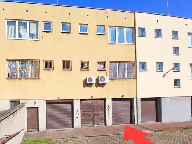 Garaż do wynajęcia w Karczew, Mazowieckie