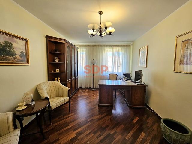 Biuro do wynajęcia w Dzielnica Czterech Wyznań, Wrocław