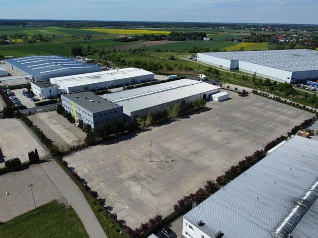 Komercyjne na sprzedaż w Sady, Wielkopolskie