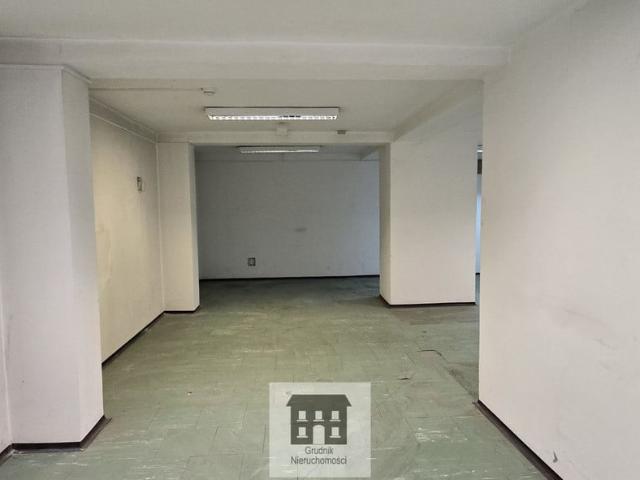 Komercyjne na sprzedaż w Mistrzejowice, Kraków