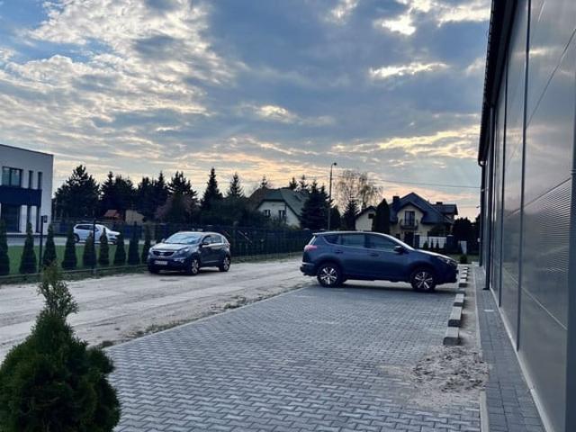 Komercyjne do wynajęcia w Raszyn