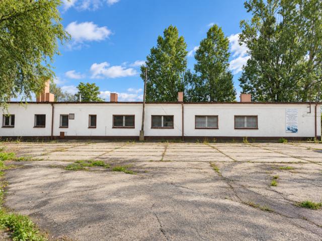 Komercyjne do wynajęcia w Brzeziny, Łódzkie