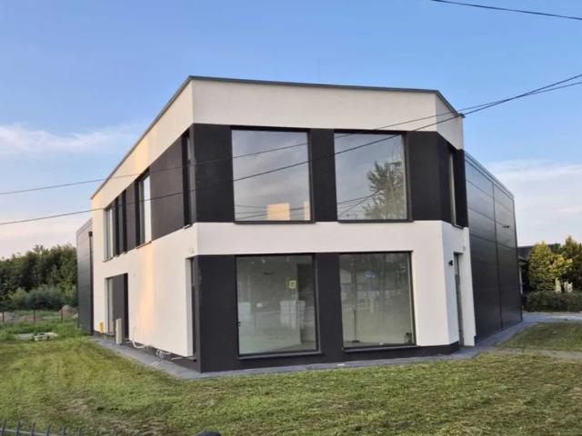 Komercyjne do wynajęcia w Nadarzyn, Mazowieckie
