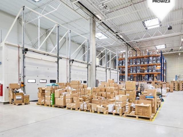 Komercyjne do wynajęcia w Warszawa, Mazowieckie