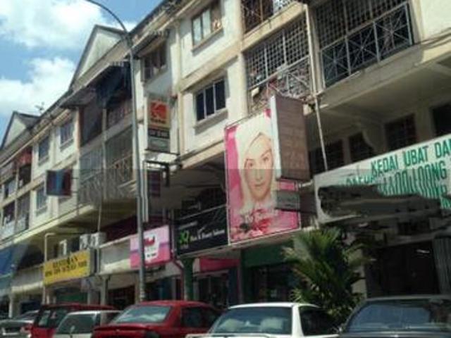 Apartment for sale in Country Heights Damansara, Kuala Lumpur