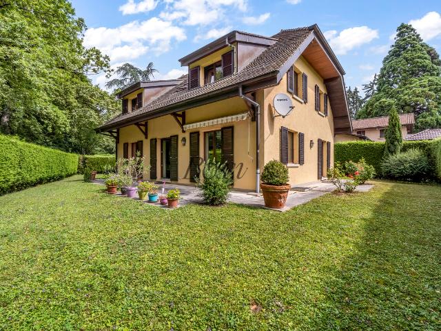 Reihenfamilienhaus kaufen in Nyon, Waadt