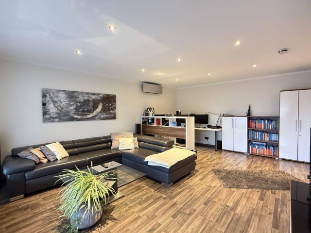 Wohnung kaufen in Immigrath, Langenfeld