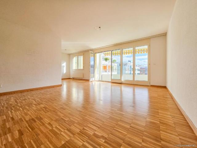 Wohnung kaufen in Zurzach, Aargau