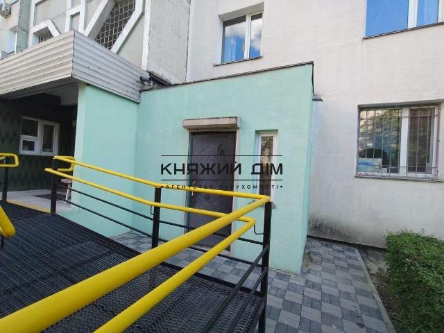 Коммерческая недвижимость аренда в Славутиче, Винницкой области