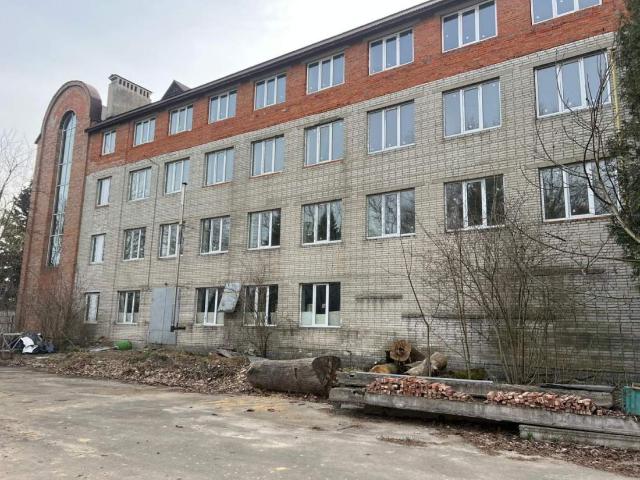 Коммерческая недвижимость продажа в Львовская, Поршне